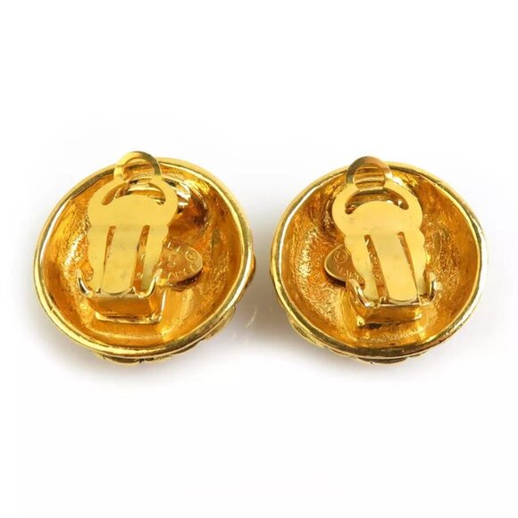 Auth CHANEL CC Logo Clip on Earrings Gold Metal - Picture 3 of 15